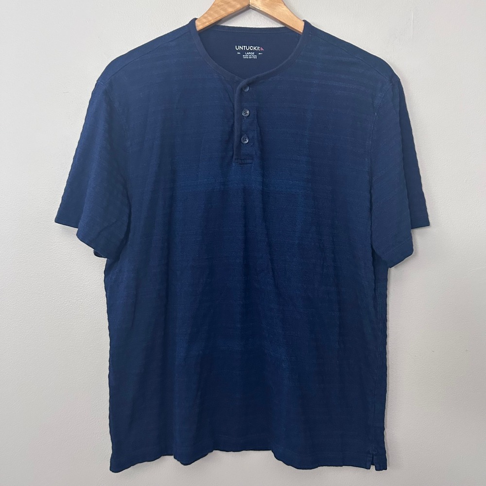 UNTUCKit Marieta Henley Shirt Mens Large Blue Slub Cotton Short Sleeve Casual